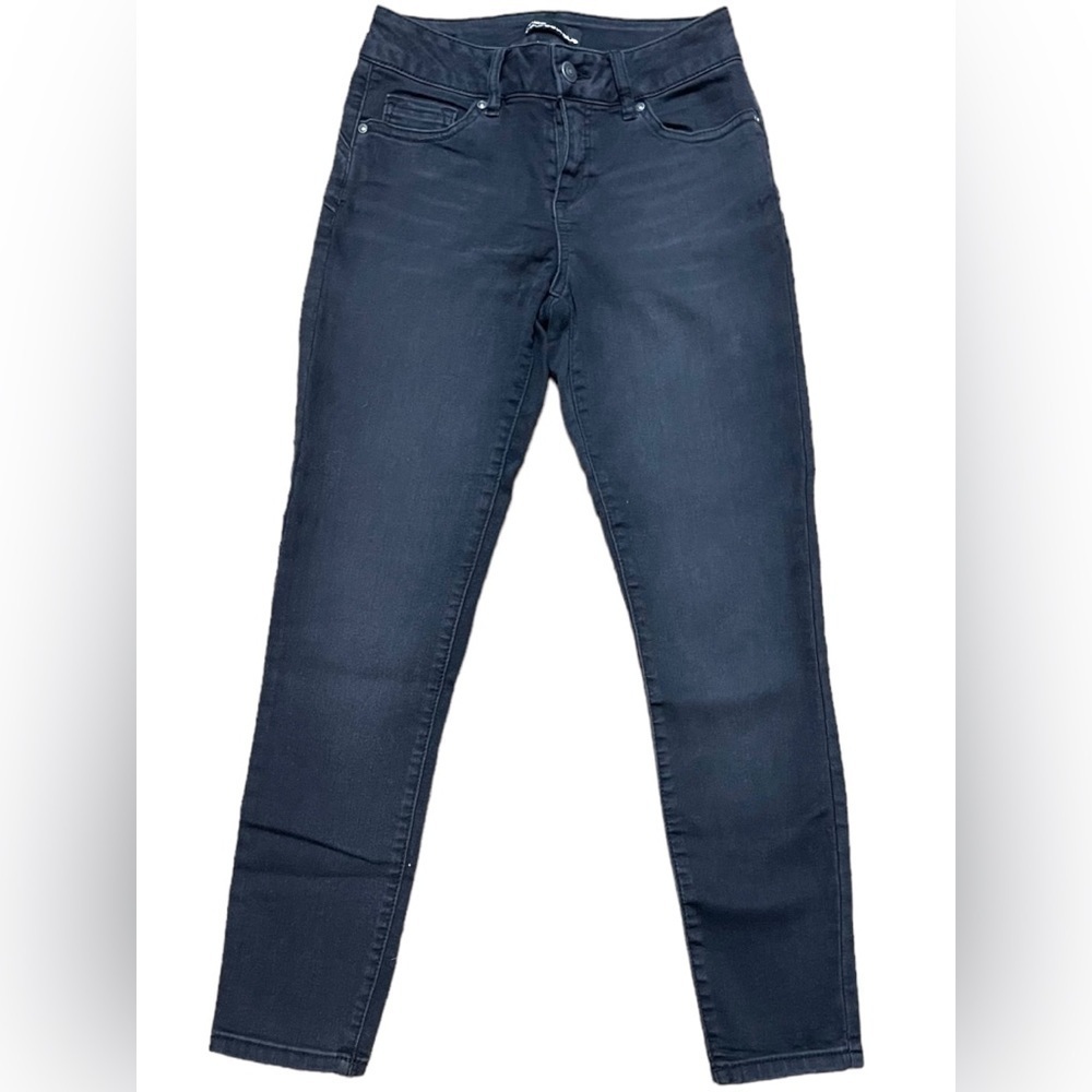 Miss Poured In Blue Stretchy Black Mid Rise Jeans Size 4
